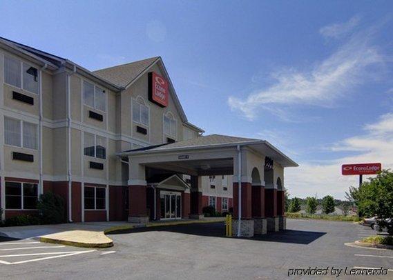 Econo & Douglasville